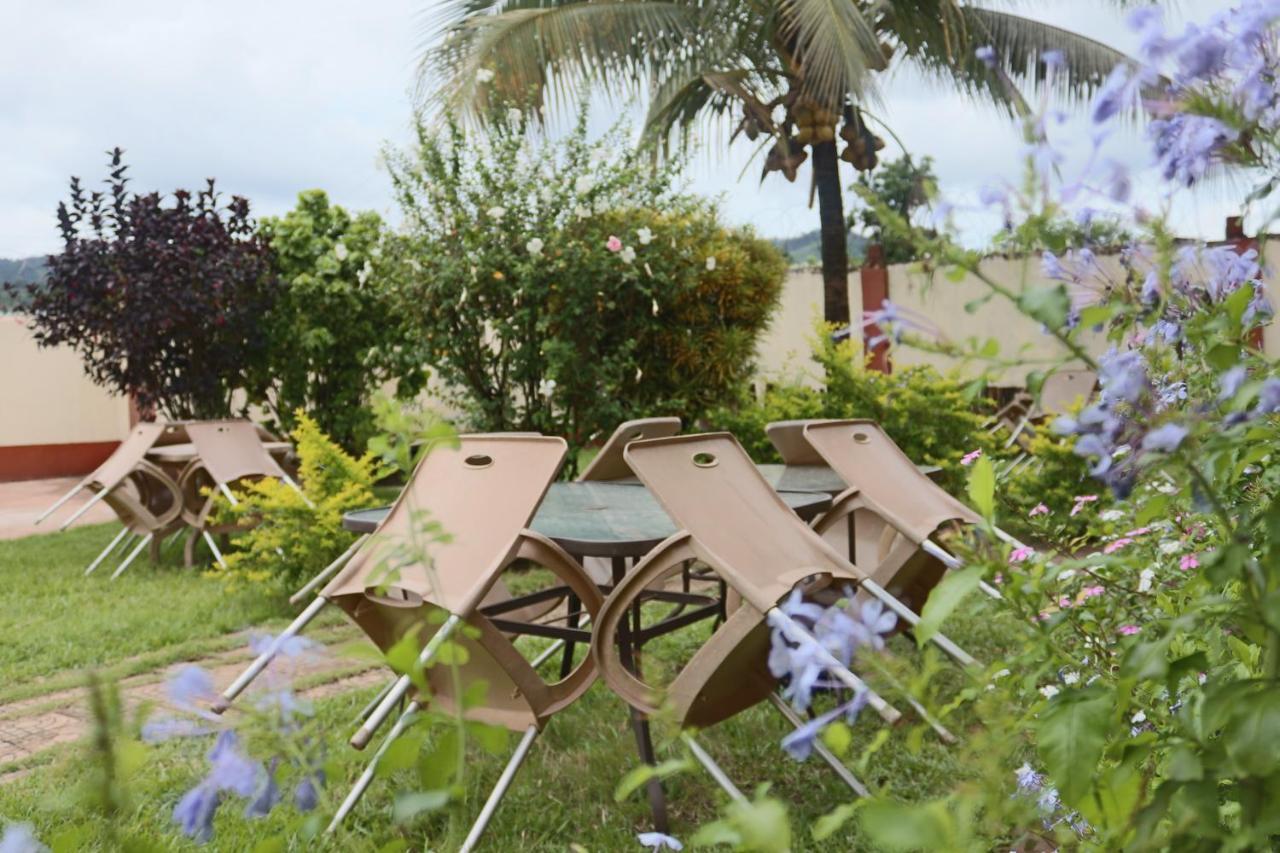 Paloma Guest House Kenema Kültér fotó