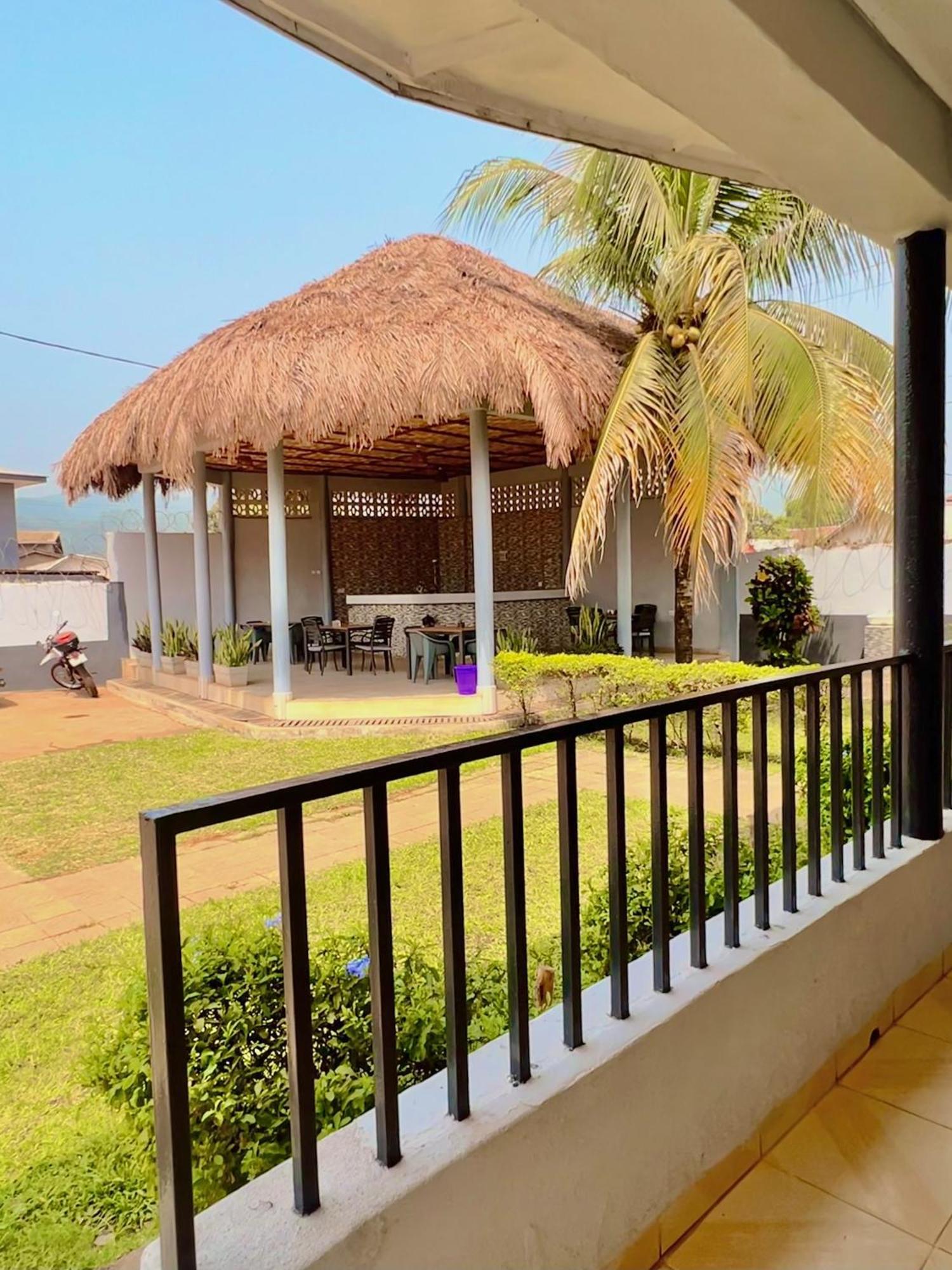 Paloma Guest House Kenema Kültér fotó