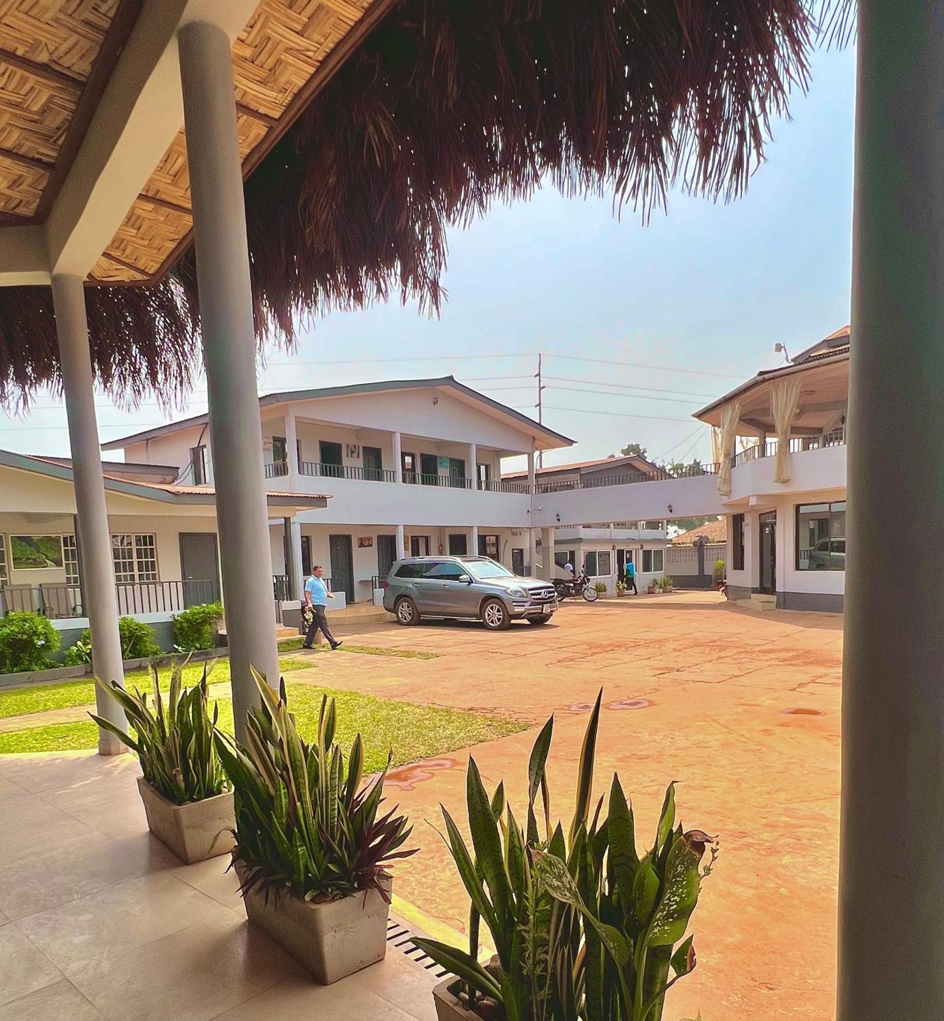 Paloma Guest House Kenema Kültér fotó