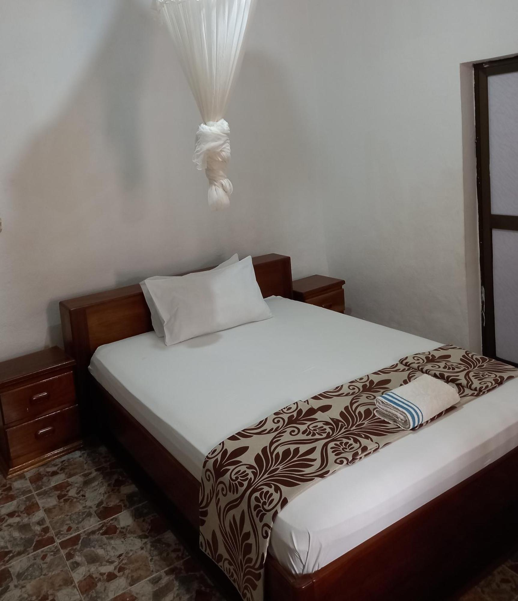 Paloma Guest House Kenema Kültér fotó