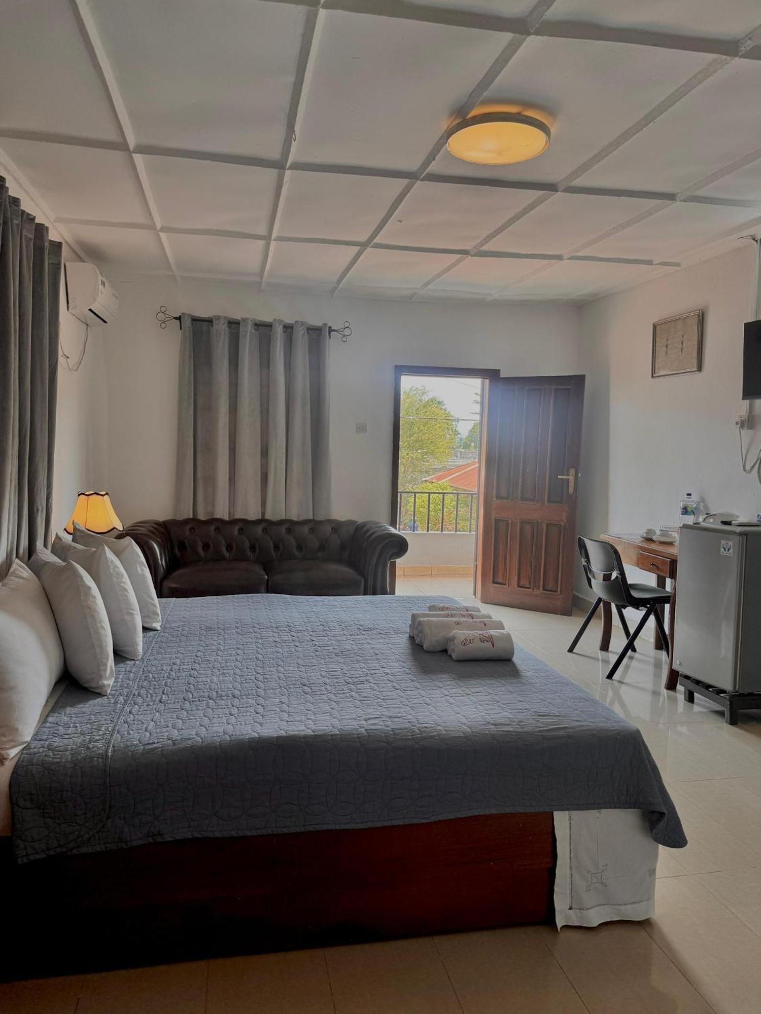 Paloma Guest House Kenema Kültér fotó