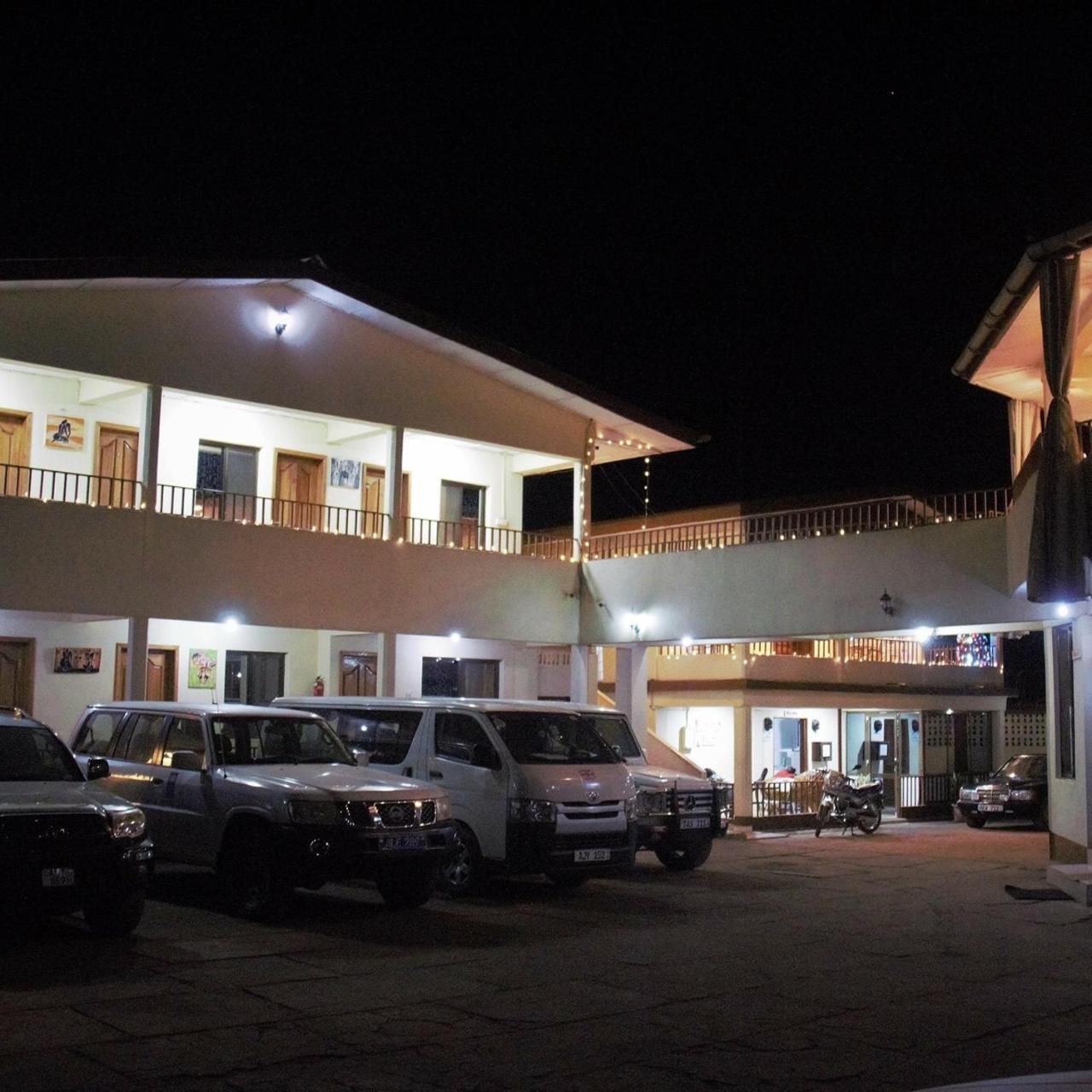 Paloma Guest House Kenema Kültér fotó