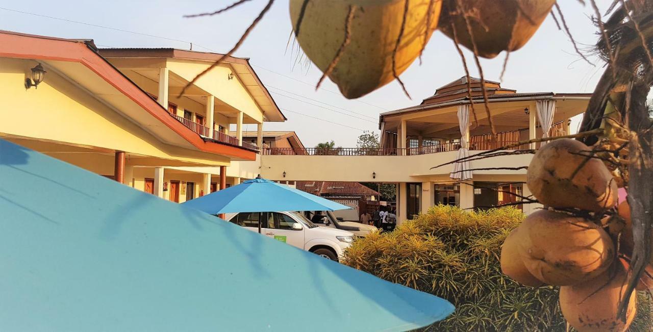 Paloma Guest House Kenema Kültér fotó